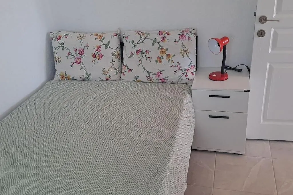 Denize Sifir Mustakil Ev Mazi 172 4 Lägenhet Bodrum